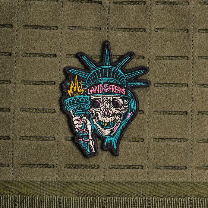 „Land of the Freaks“ Patch
