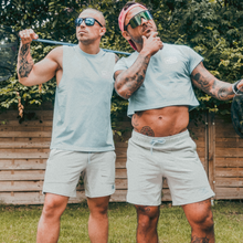 Laden Sie das Bild in den Galerie-Viewer, &quot;Train Insane&quot; Training Shorts
